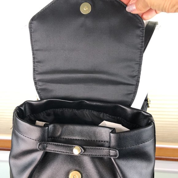 NEW - Time And Tru Black Faux Leather Backpack Academia Classic Minimalist - Picture 7 of 14